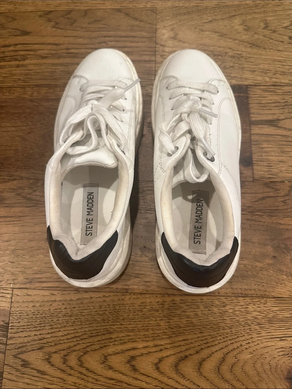 Steve Madden White Leather Sneakers with Black Heel Detail